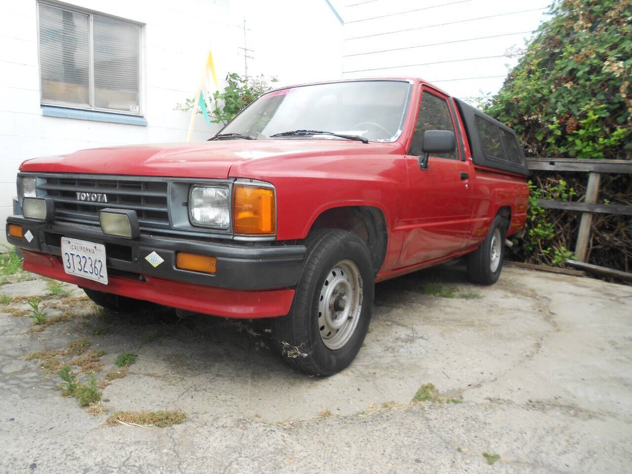 1987 TOYOTA Pick-Up