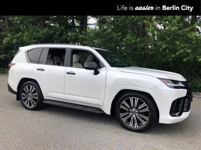 2026 LEXUS LX