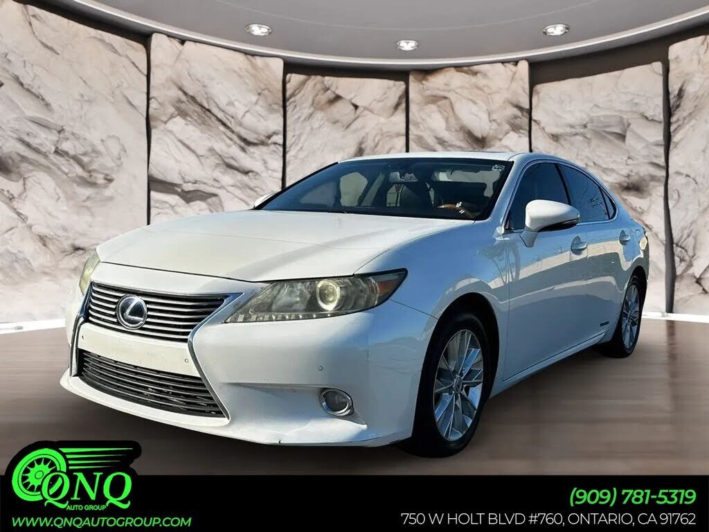 2013 LEXUS ES