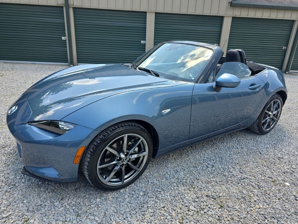 2017 MAZDA MX-5