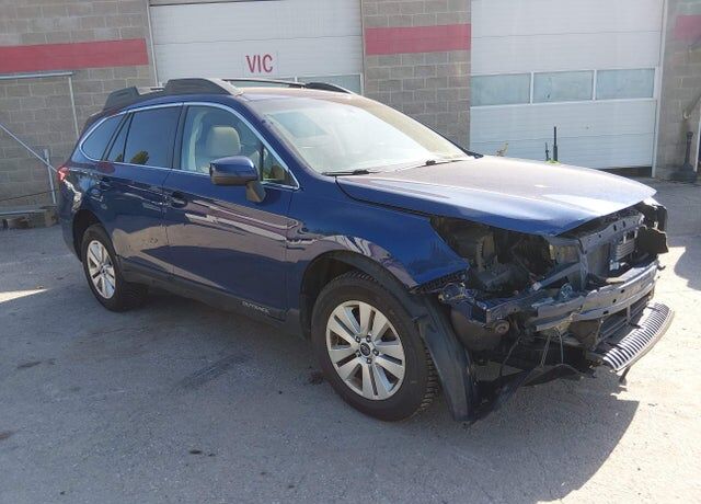 2015 SUBARU Outback
