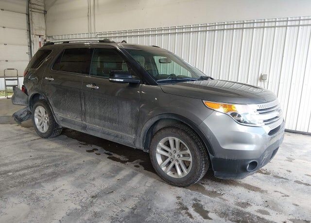 2014 FORD Explorer