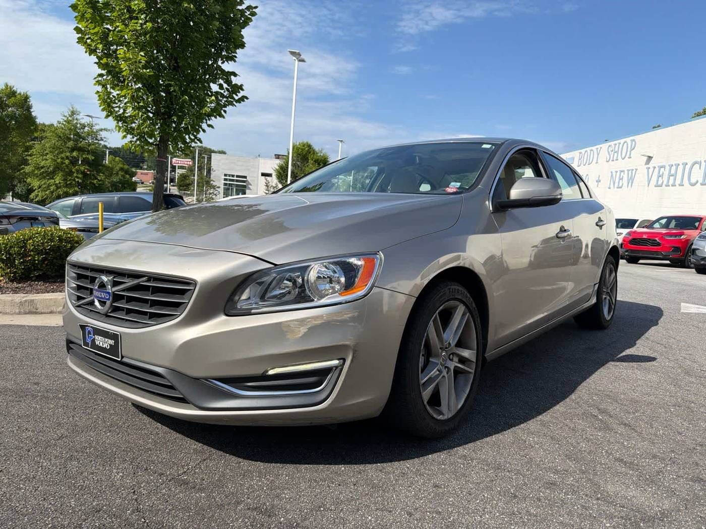 2014 VOLVO S60