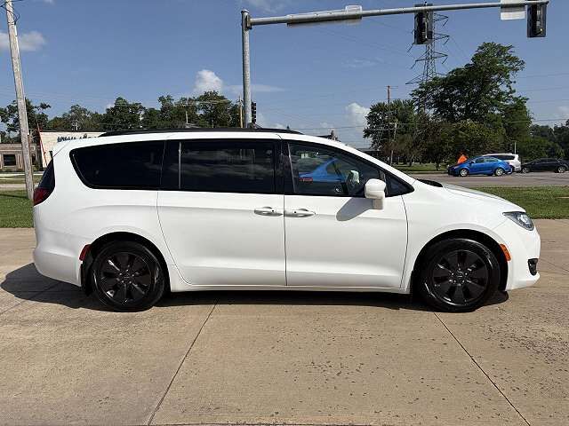 2019 CHRYSLER Pacifica