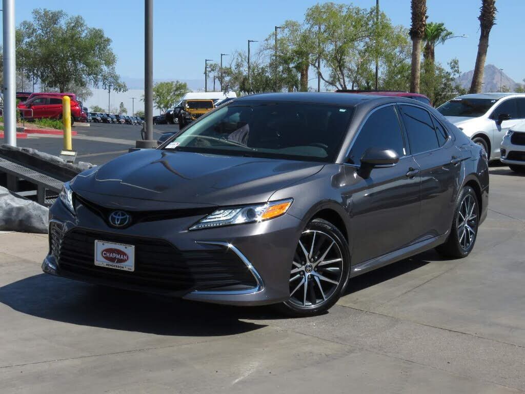 2024 TOYOTA Camry