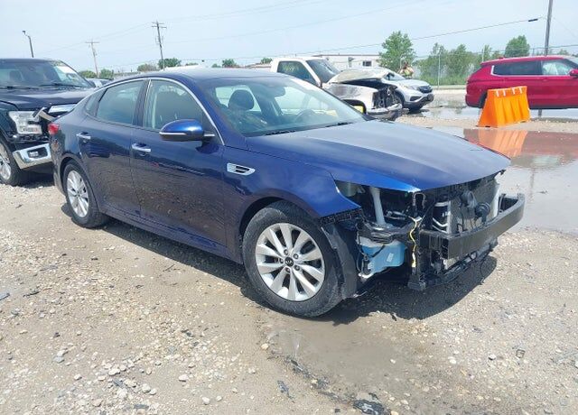 2017 KIA Optima