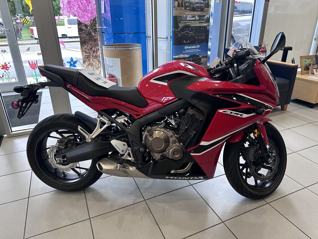 2018 HONDA CB