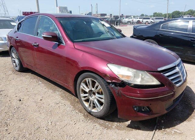 2011 HYUNDAI Genesis
