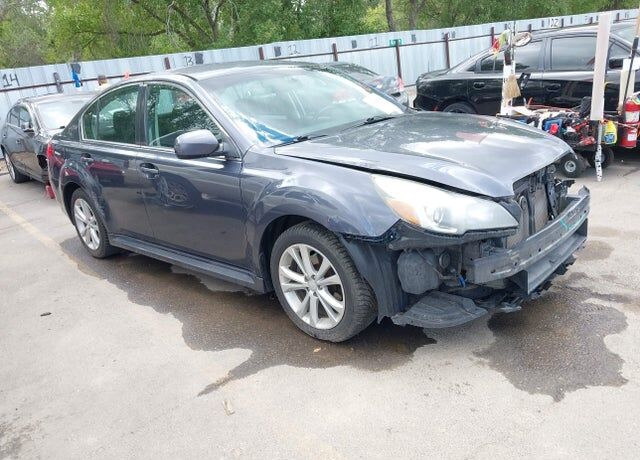 2014 SUBARU Legacy