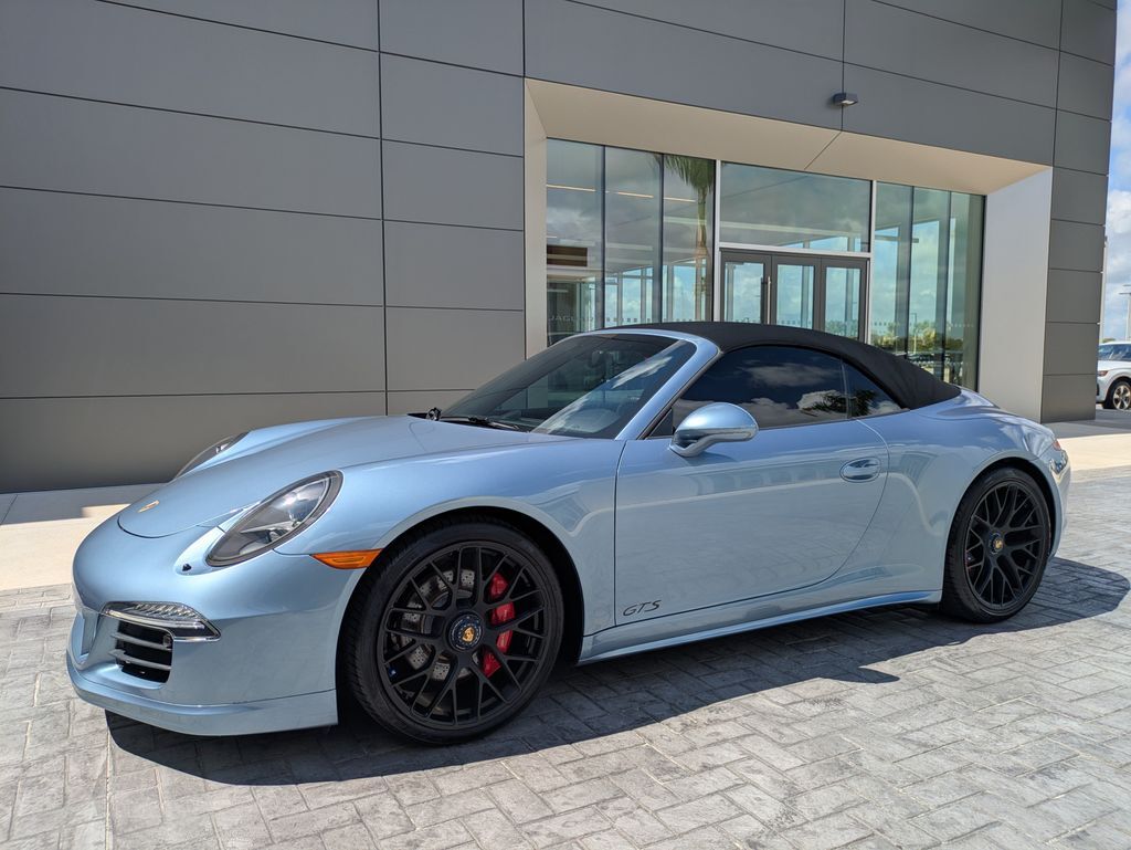 2016 PORSCHE 911