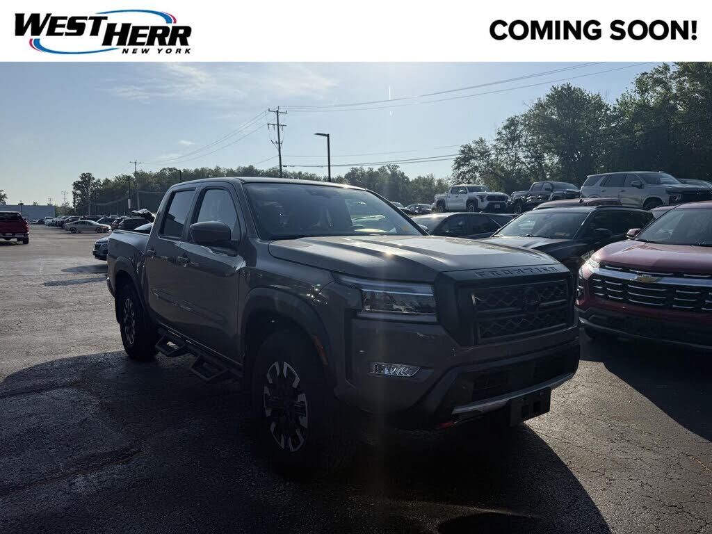 2024 NISSAN Frontier