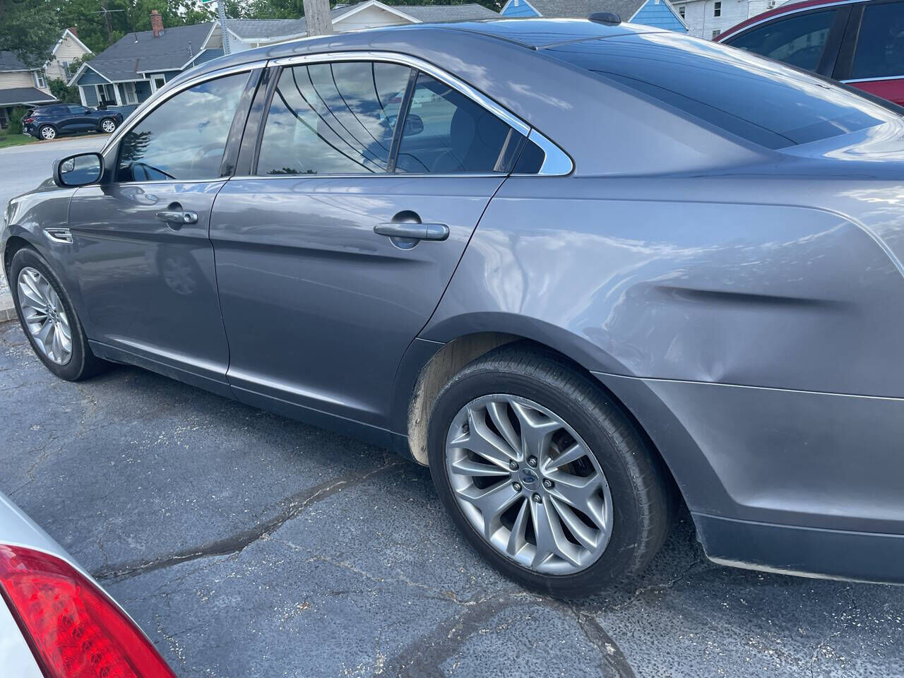 2014 FORD Taurus
