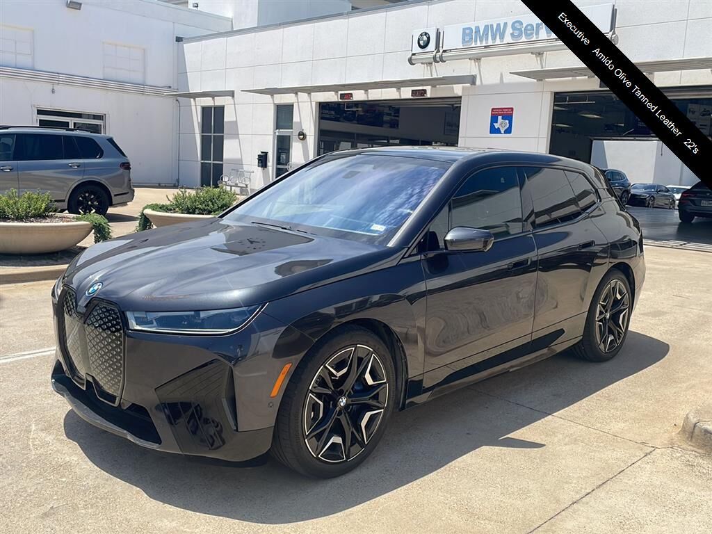 2023 BMW ix