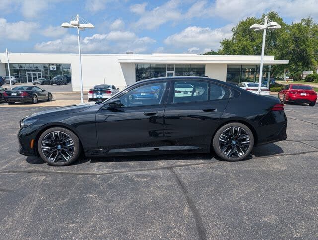 2024 BMW i5