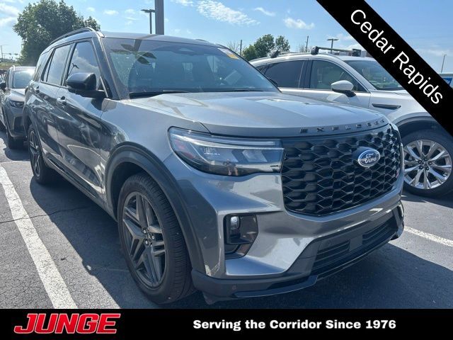 2025 FORD Explorer