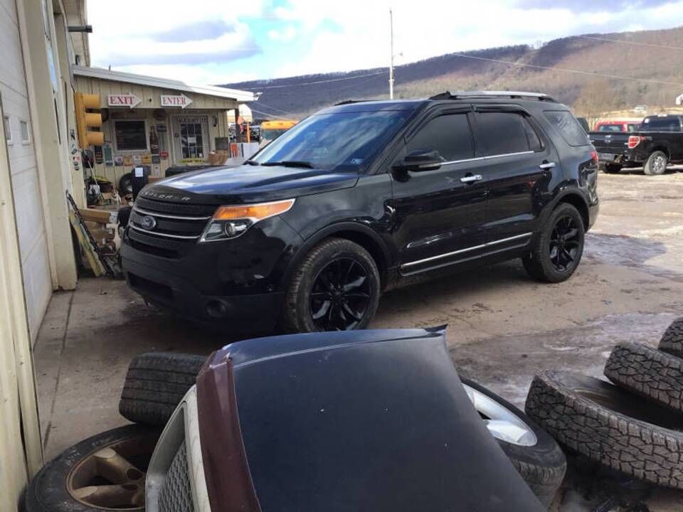 2011 FORD Explorer