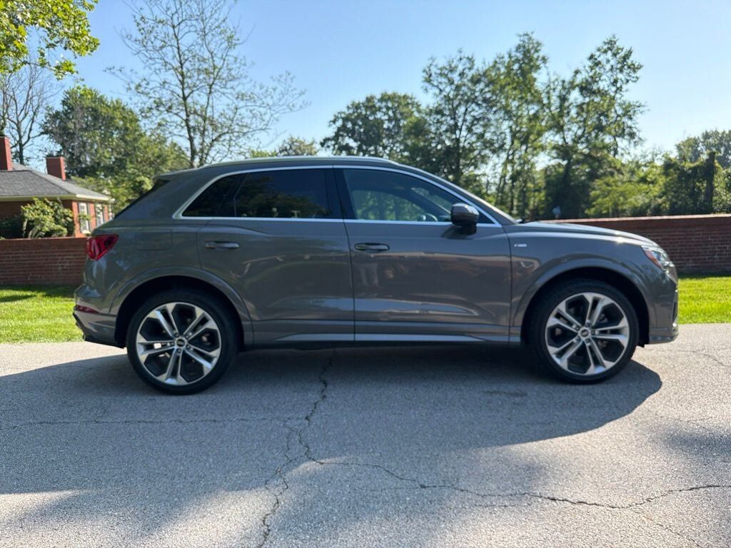 2021 Audi Q3