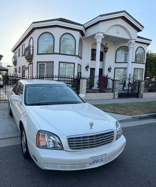 2001 CADILLAC Deville