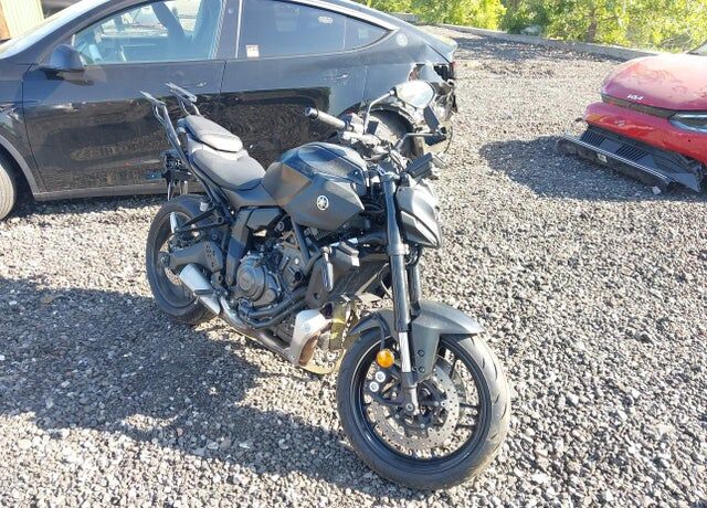 2025 YAMAHA MT-07
