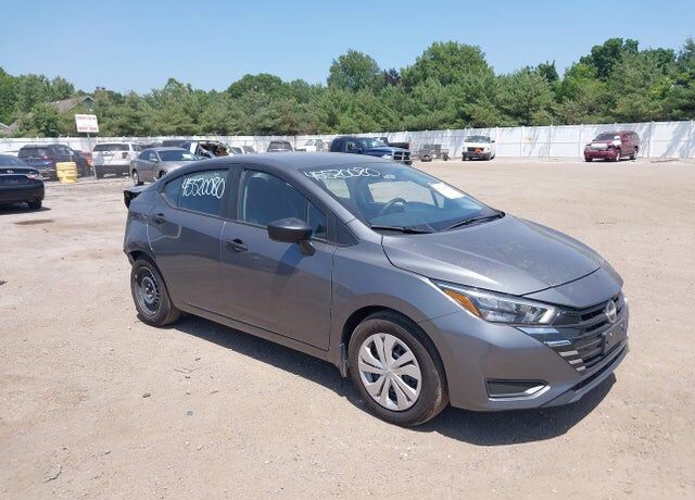 2025 NISSAN Versa