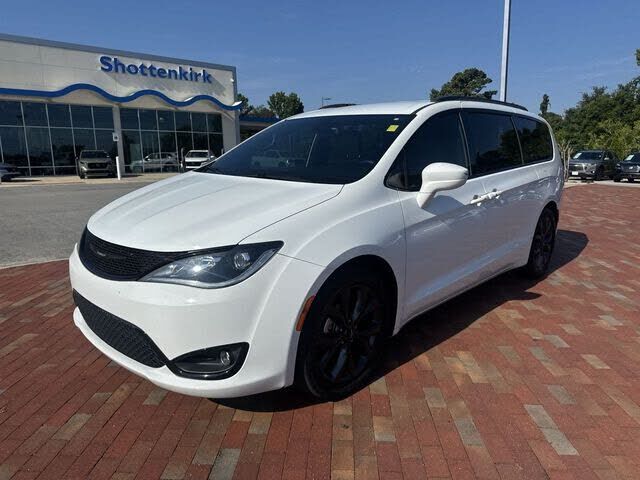 2018 CHRYSLER Pacifica
