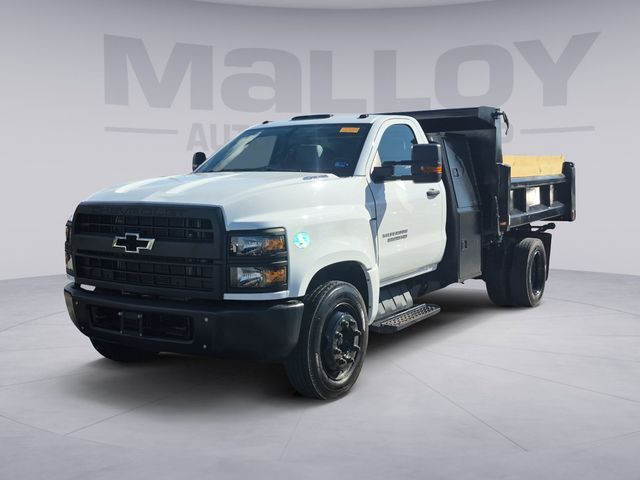 2024 GMC Silverado Medium Duty