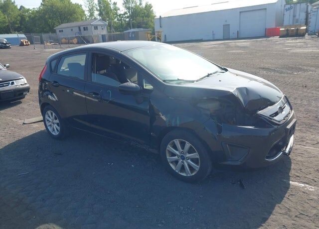 2012 FORD Fiesta