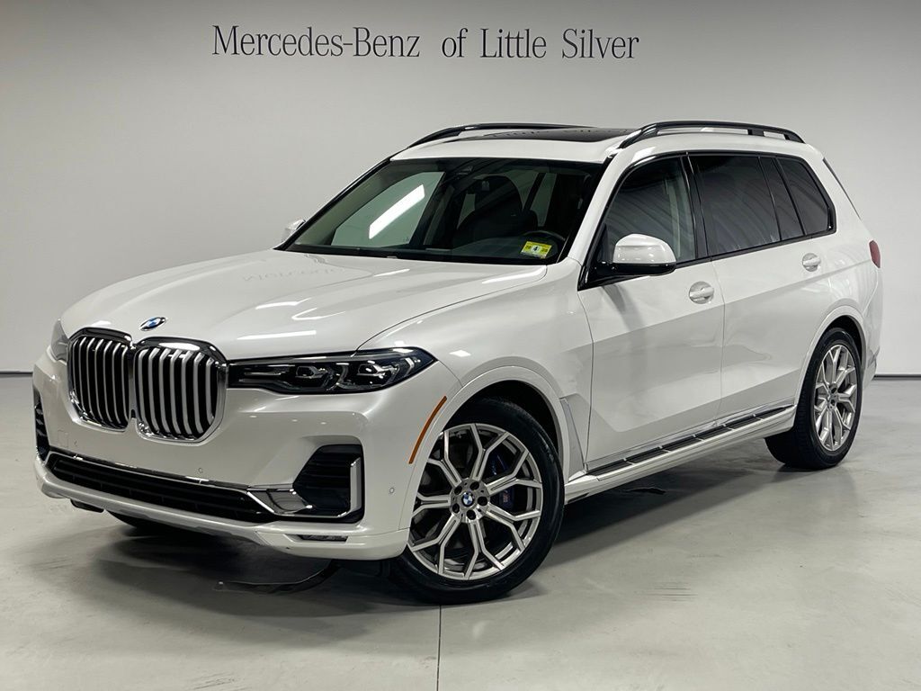 2021 BMW X7