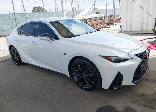 2025 LEXUS IS