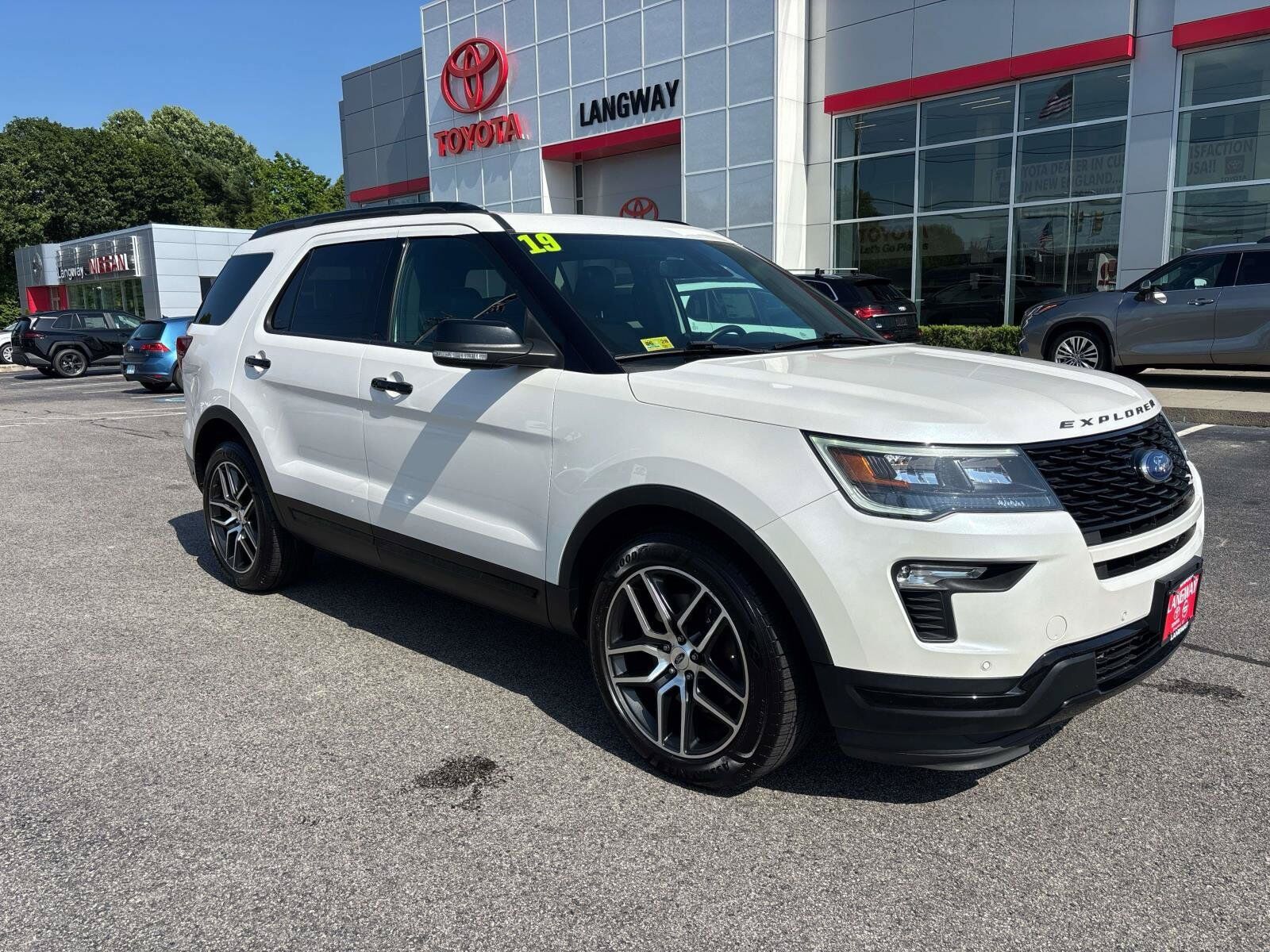 2019 FORD Explorer
