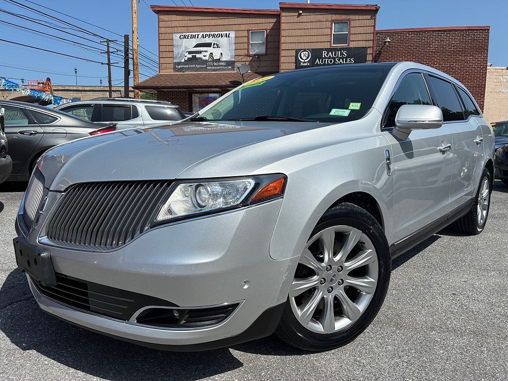 2014 LINCOLN MKT