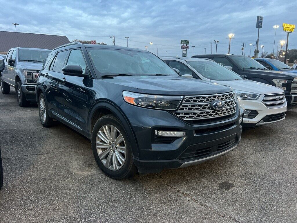 2023 FORD Explorer