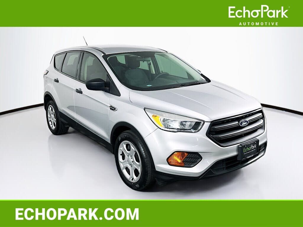 2017 FORD Escape
