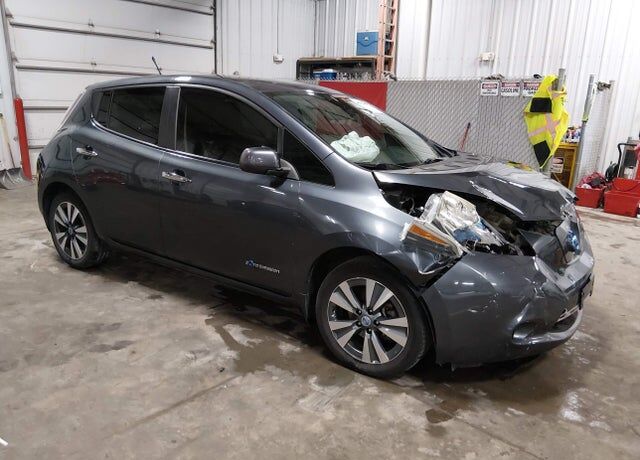 2013 NISSAN Leaf