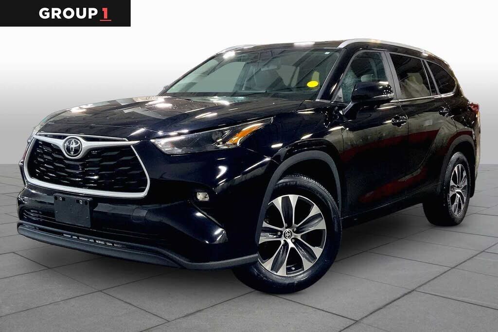 2023 TOYOTA Highlander
