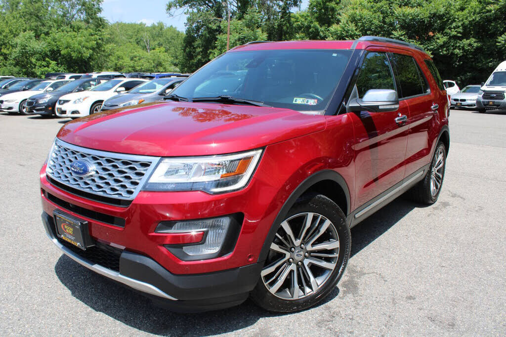 2017 FORD Explorer