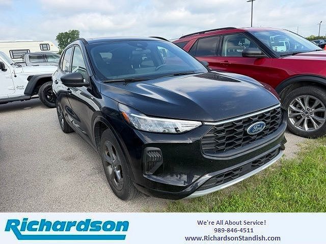 2024 FORD Escape