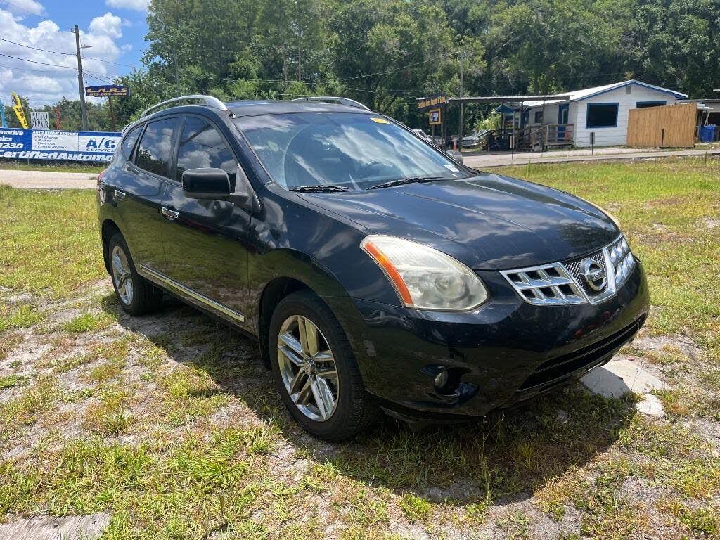 2011 NISSAN Rogue