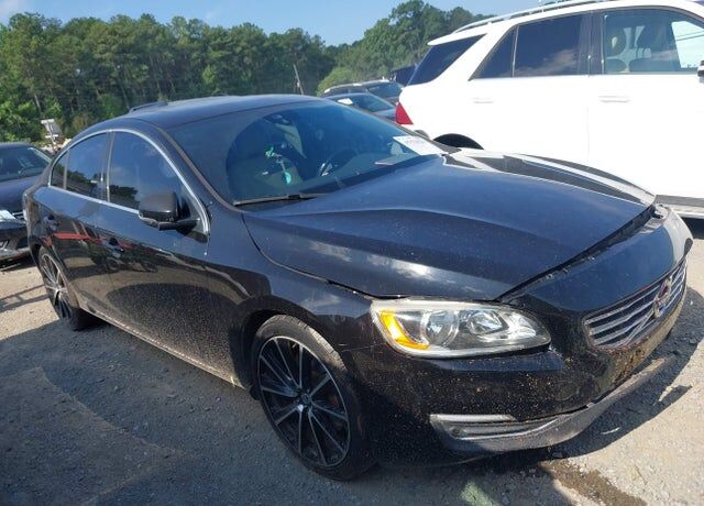 2016 VOLVO S60