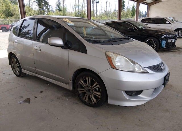 2011 HONDA Fit