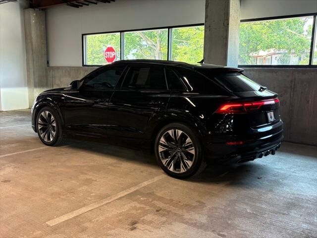 2026 Audi Q8
