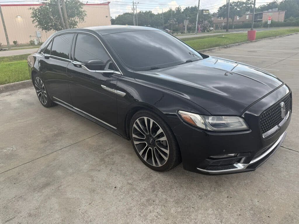 2017 LINCOLN Continental