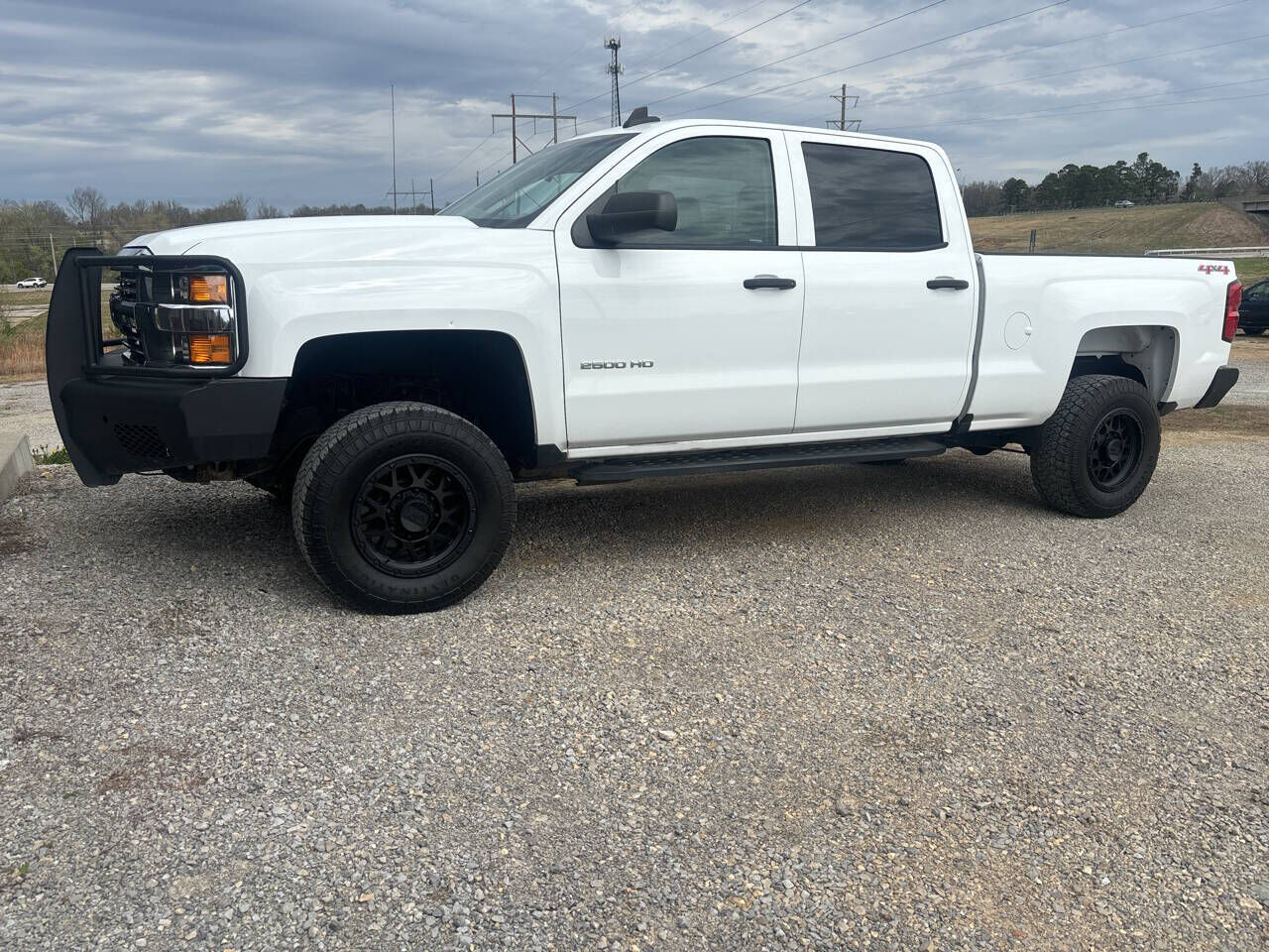 2017 CHEVROLET Silverado