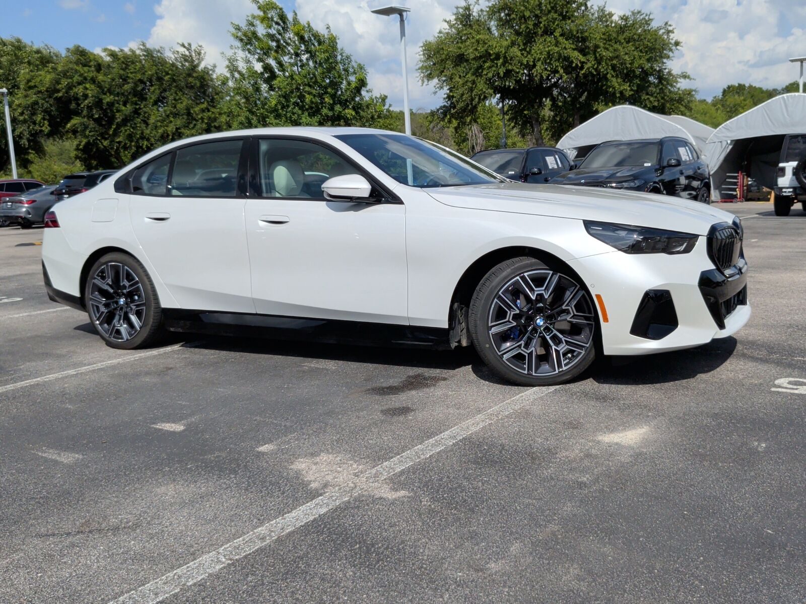2027 BMW i5