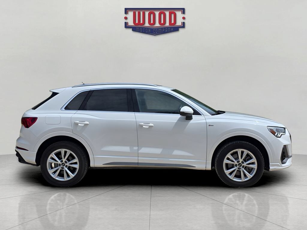 2023 Audi Q3