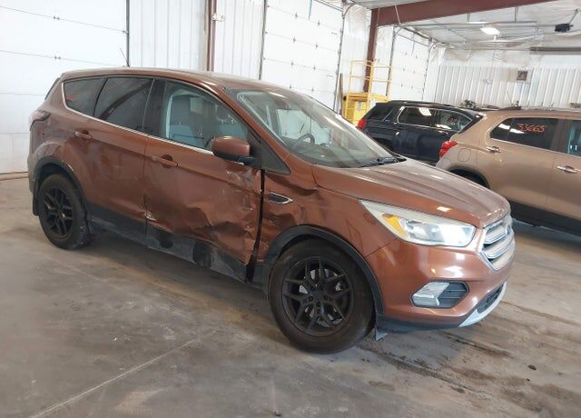 2017 FORD Escape