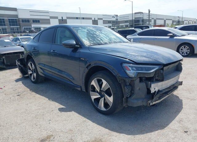 2021 AUDI e-tron Sportback