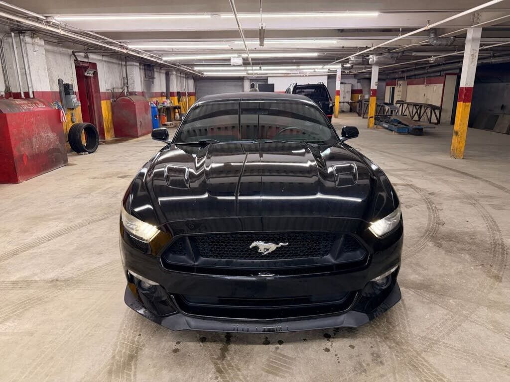 2016 FORD Mustang