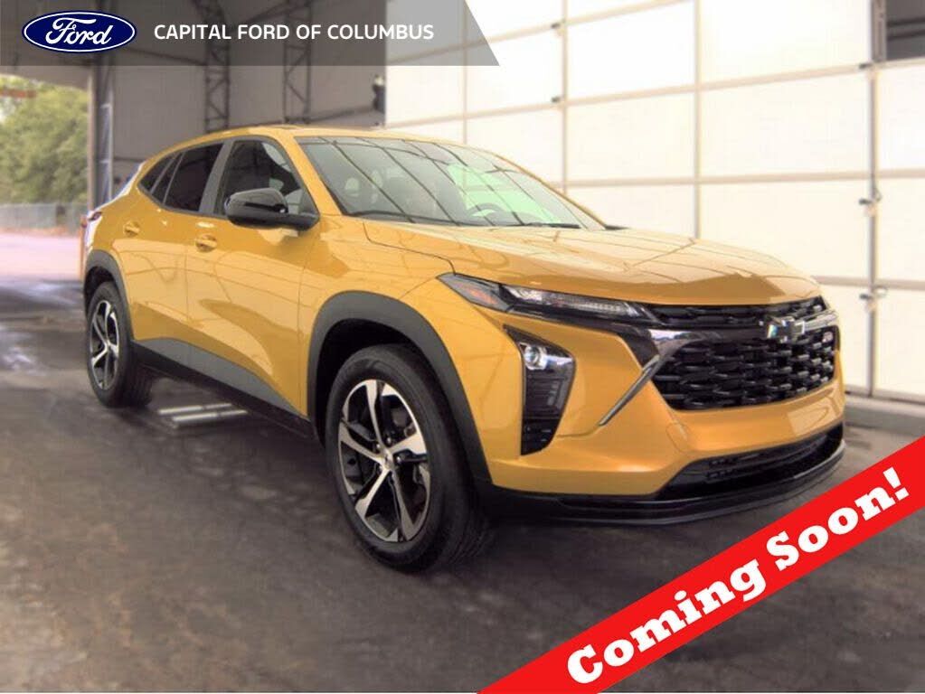 2025 CHEVROLET Trax