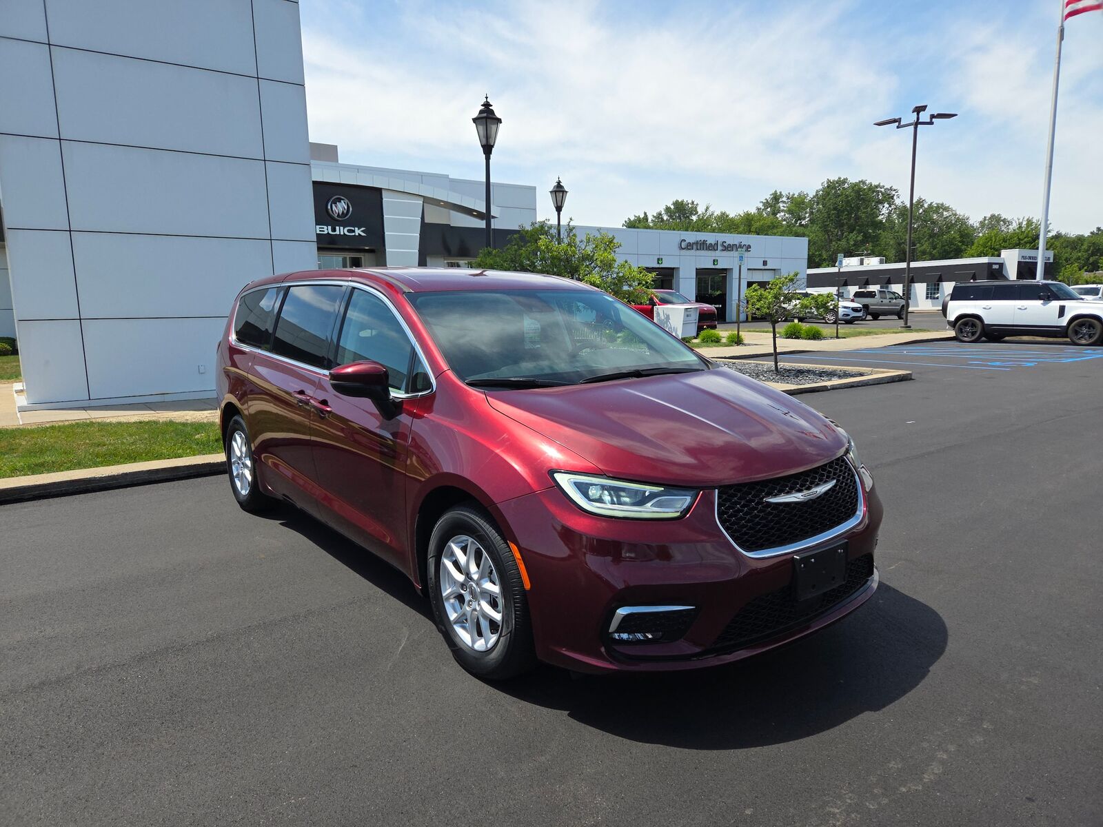 2023 CHRYSLER Pacifica